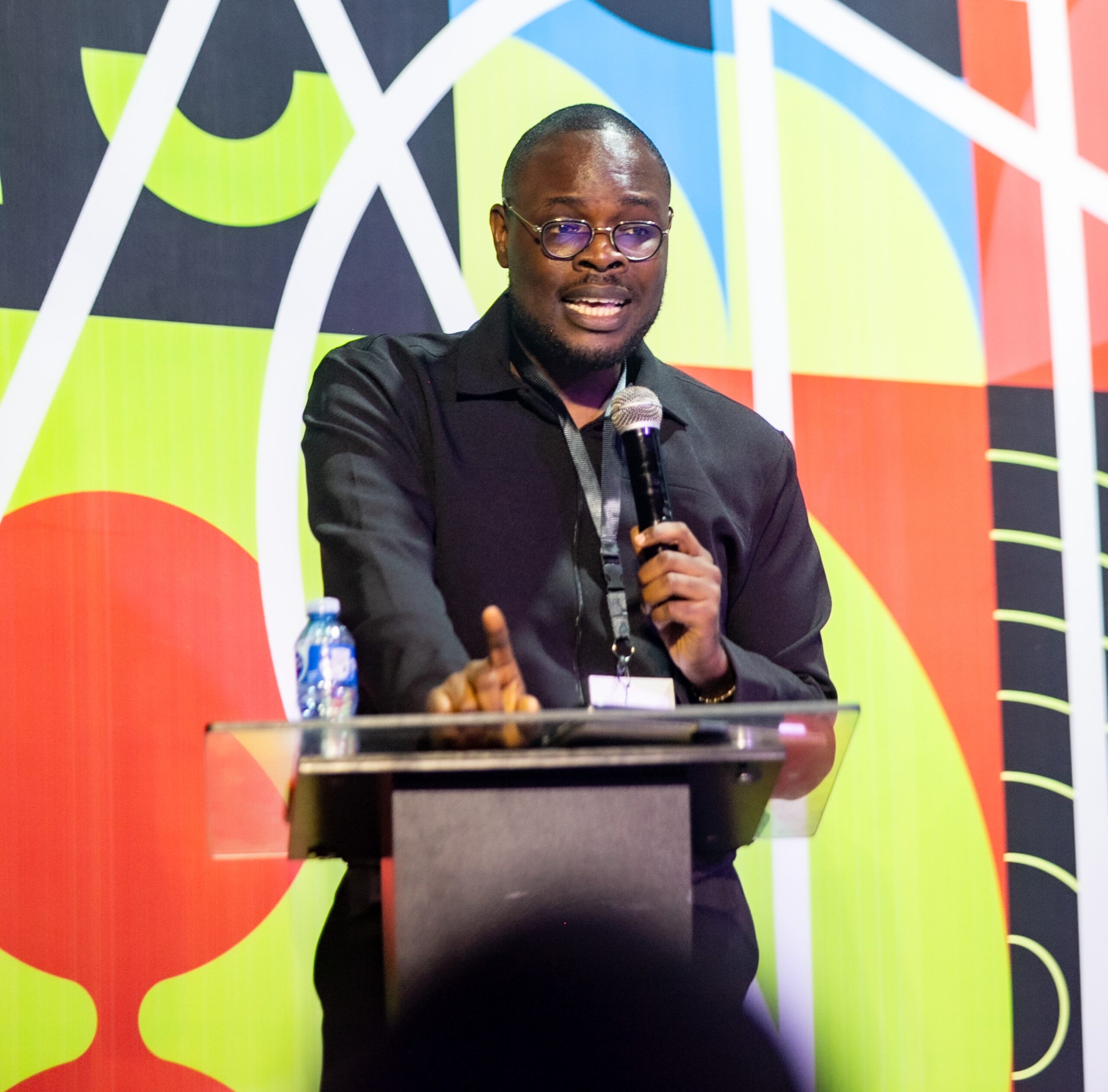 Chude Jideonwo delivering keynote speech at Digital Creator Africa